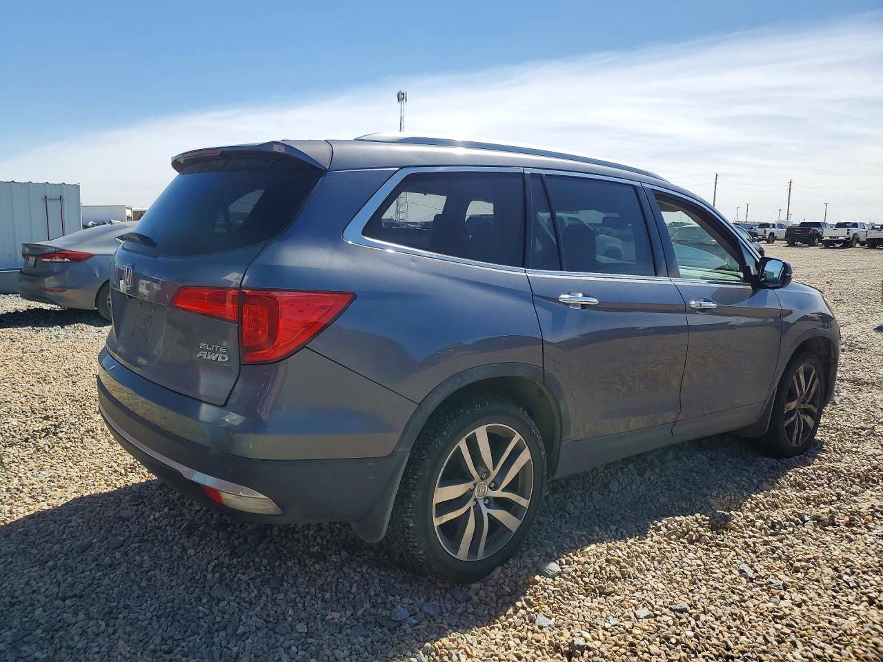 2016 Honda Pilot Elite