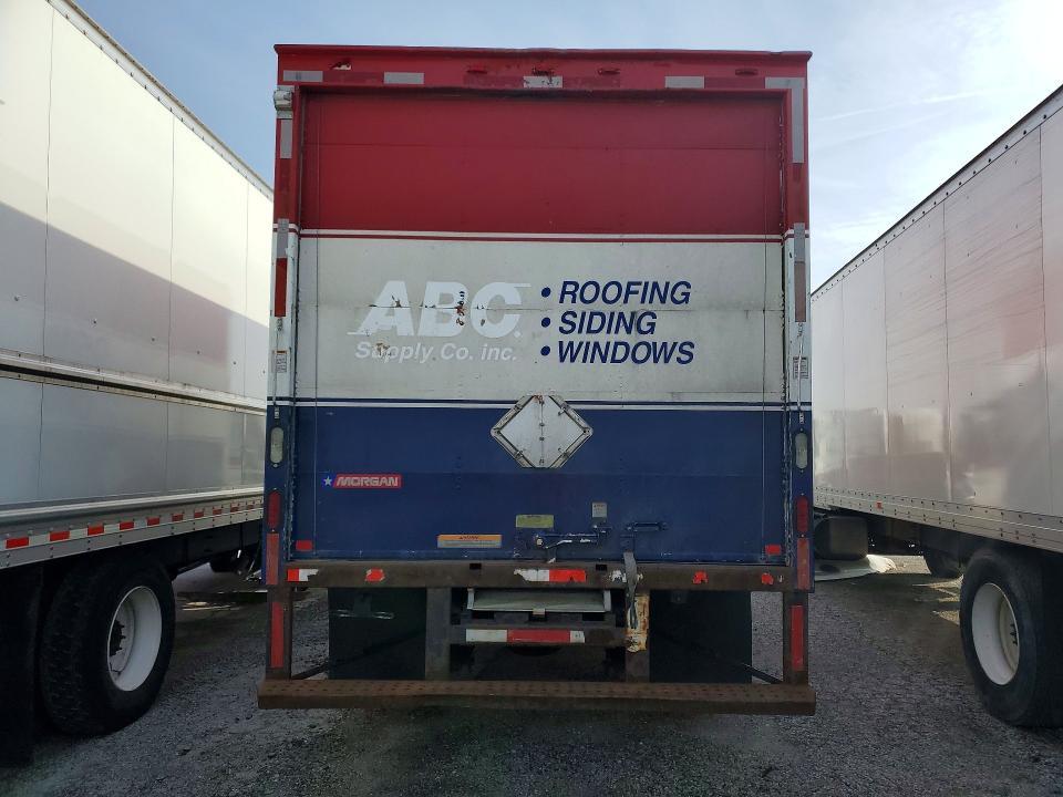 2015 International Terrastar BOX Truck