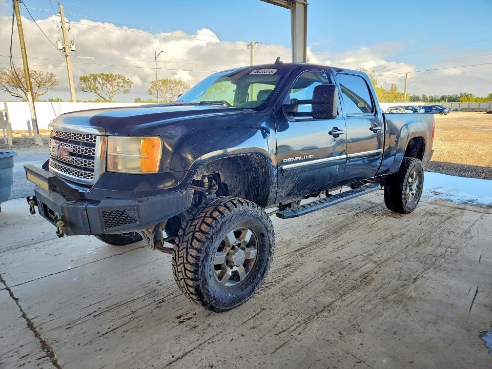 2013 GMC Sierra K2500 Denali