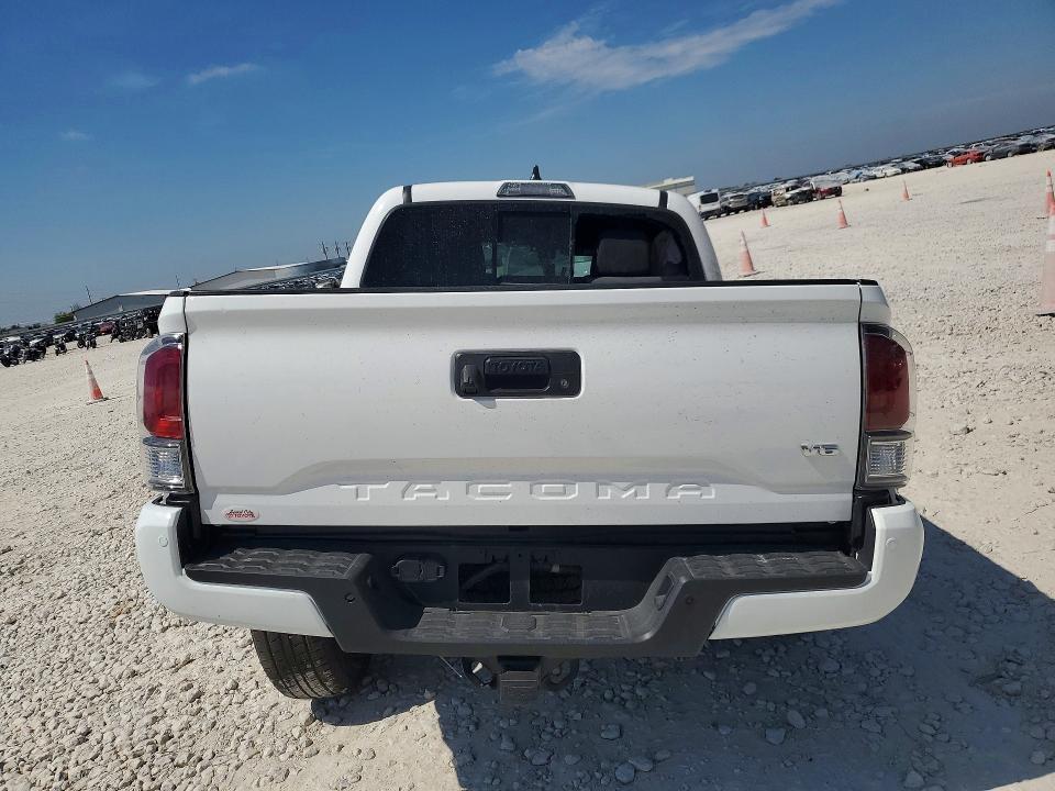 2022 Toyota Tacoma TRD OFF-Road
