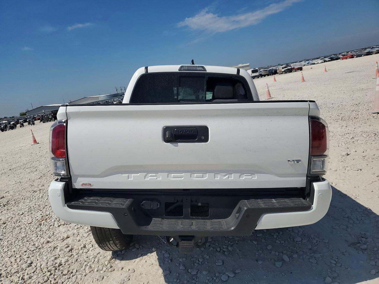 2022 Toyota Tacoma TRD OFF-Road