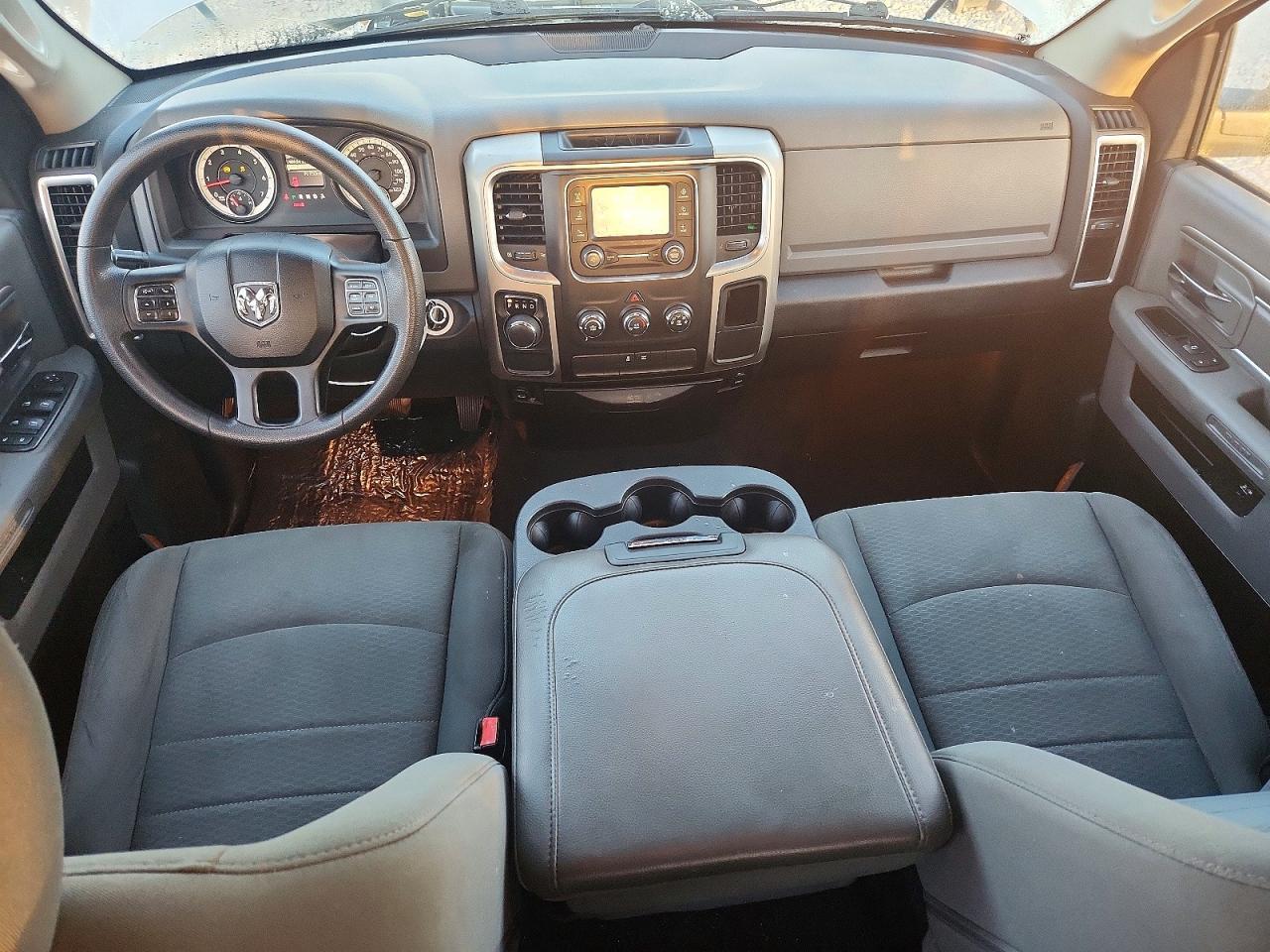 2015 Dodge RAM 1500 SLT