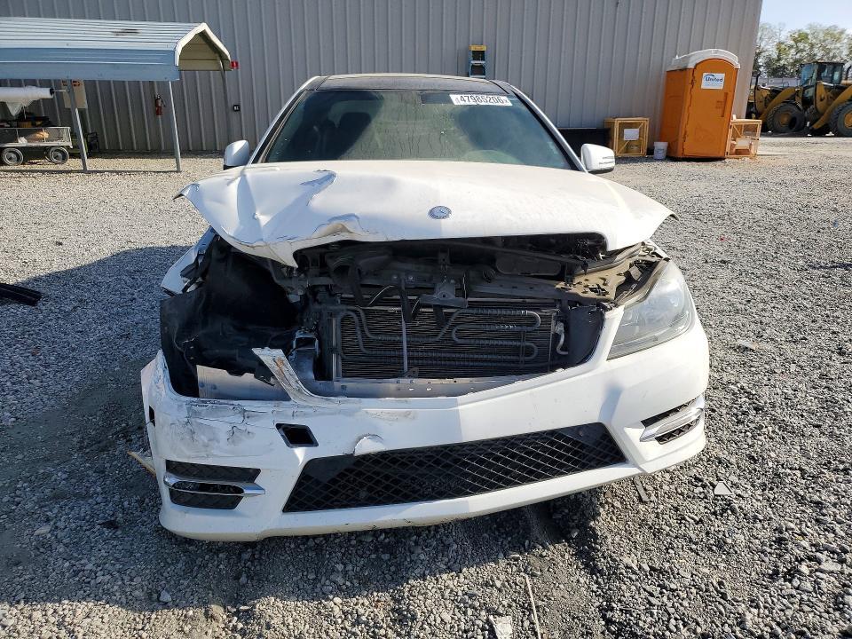 2015 Mercedes-Benz C 250