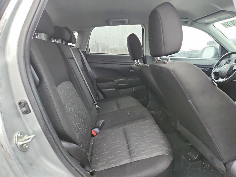 2022 Mitsubishi Outlander Sport es