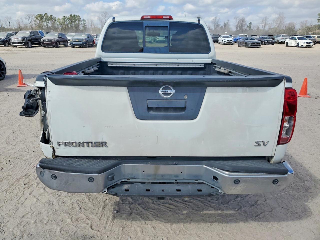 2016 Nissan Frontier SV