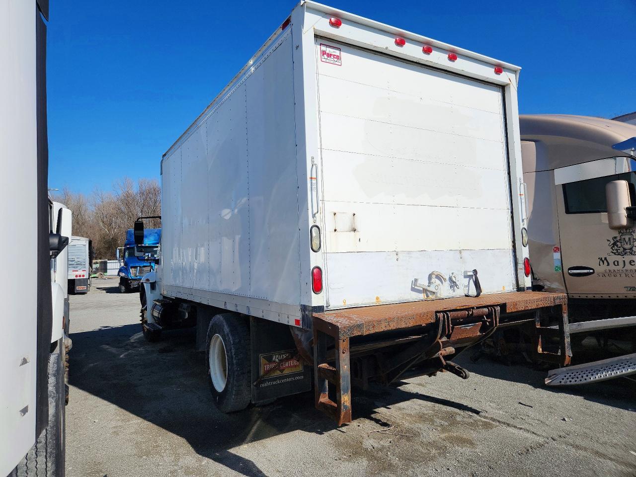 2008 International 4300 BOX Truck
