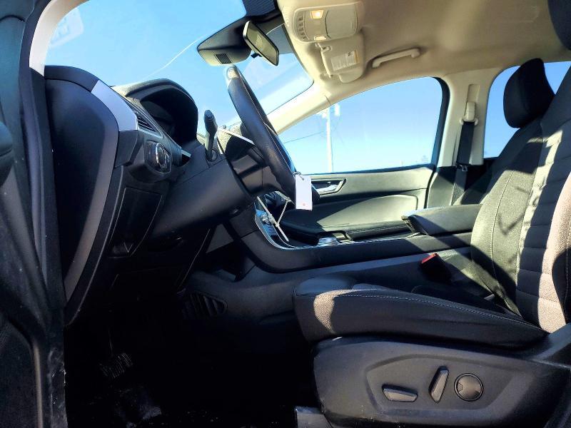 2023 Ford Edge se