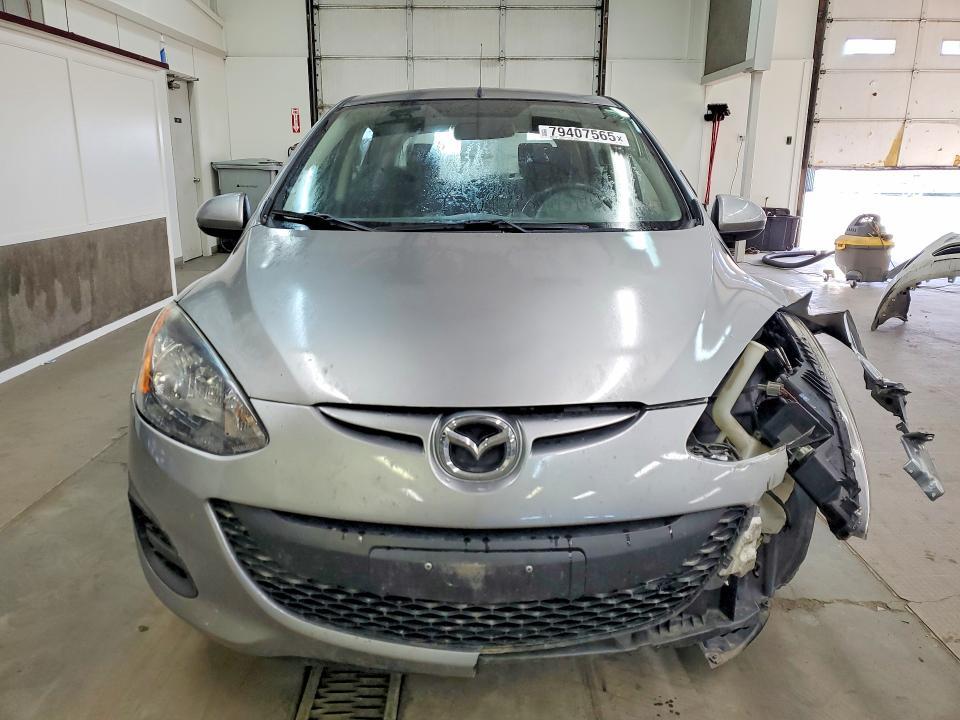 2014 Mazda 2 Sport