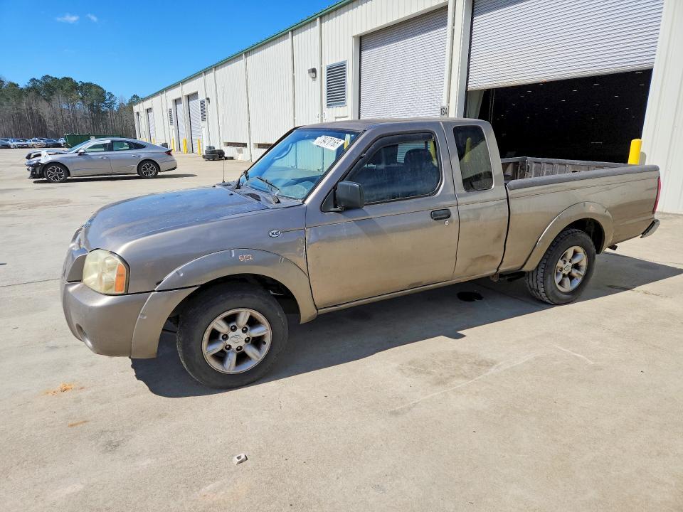 2003 Nissan Frontier Standard