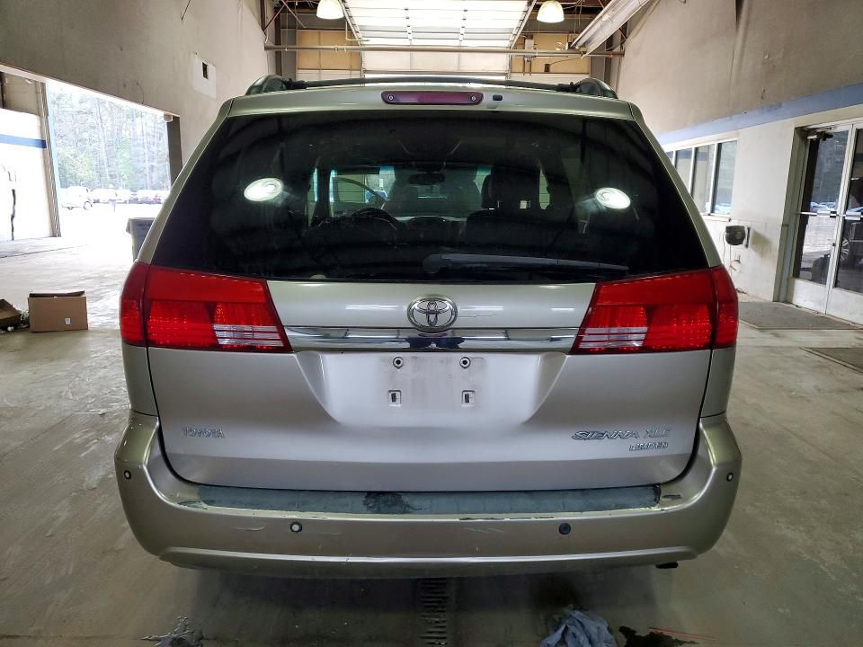 2005 Toyota Sienna xle Limited 7 Passenger