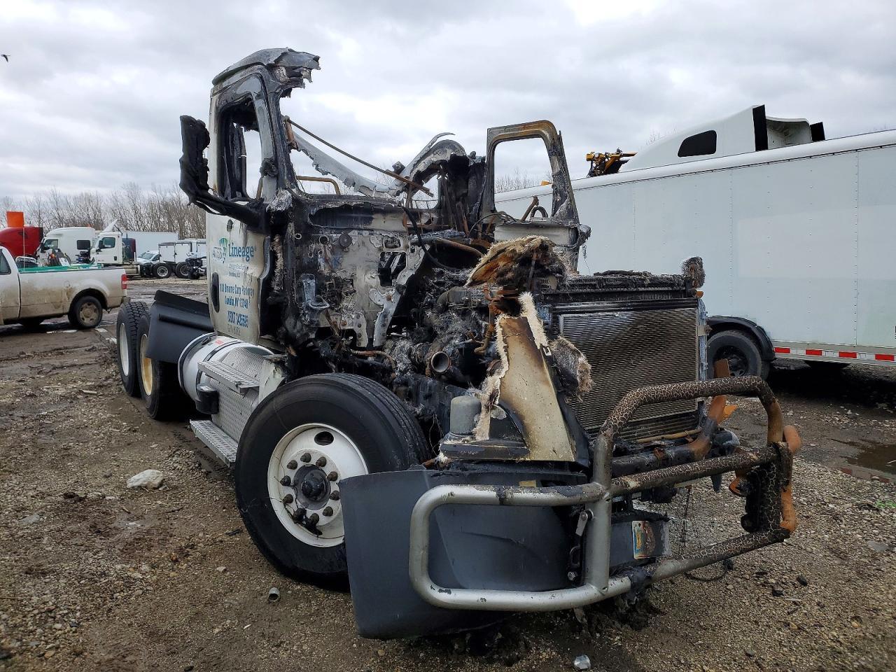 2023 Freigliner 2023 Freightliner Cascadia 126 Semi Truck