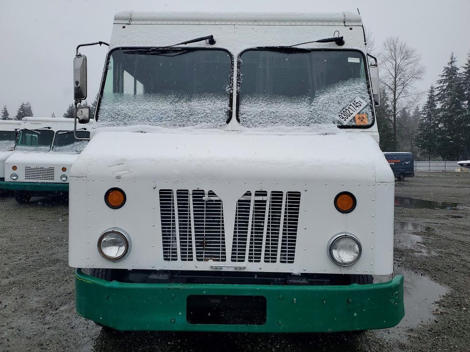 2011 Workhorse Custom Chassis 2011 Workhorse W62 Delivery Van