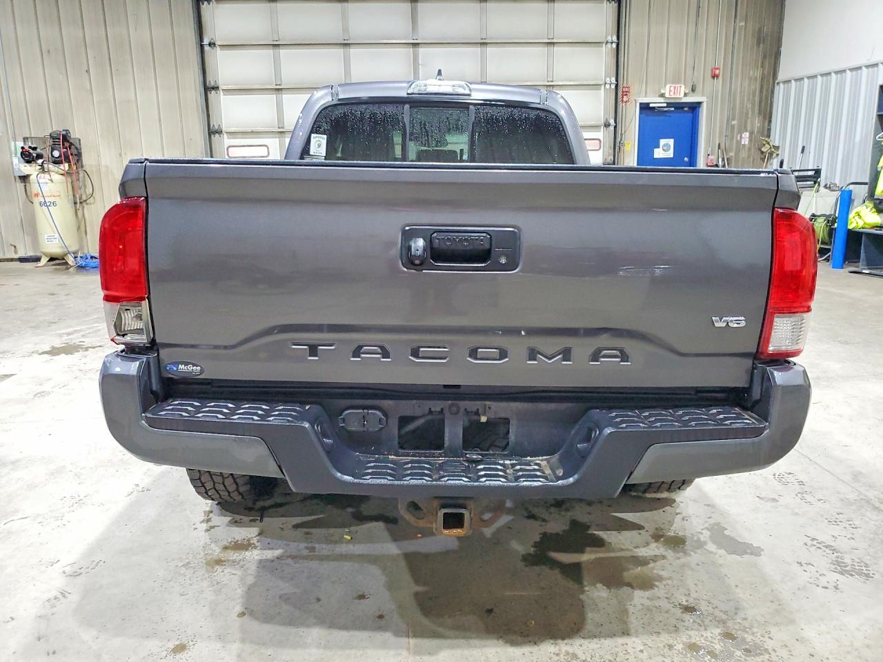 2016 Toyota Tacoma TRD Sport