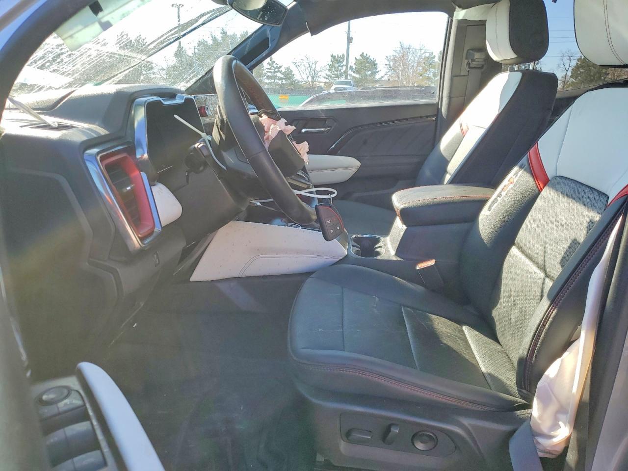 2024 GMC Canyon AT4X