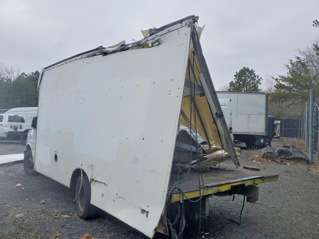 2018 Chevrolet Express Delivery Truck