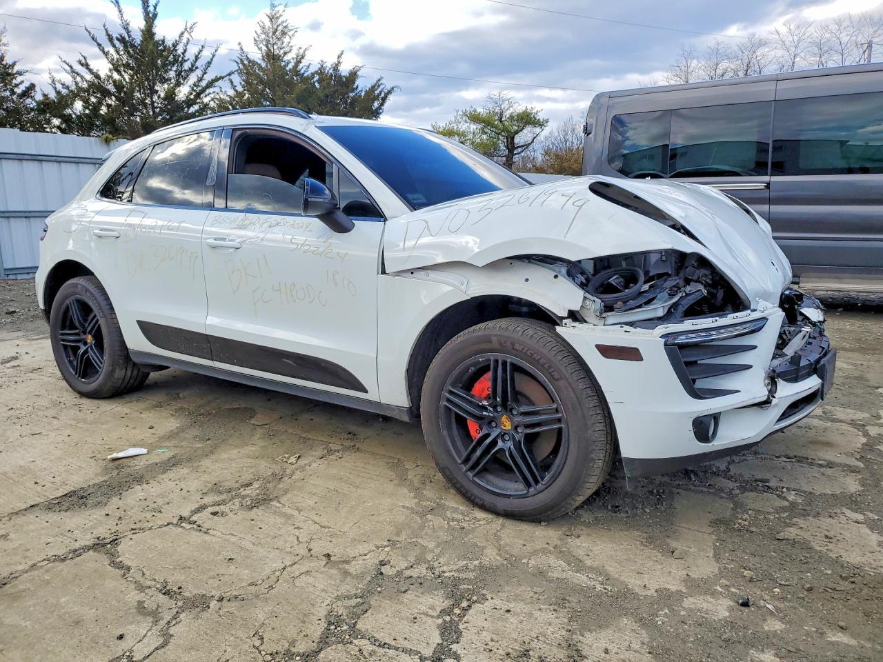 2018 Porsche Macan s