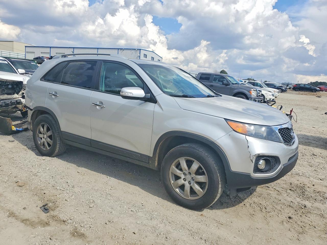 2011 KIA Sorento lx