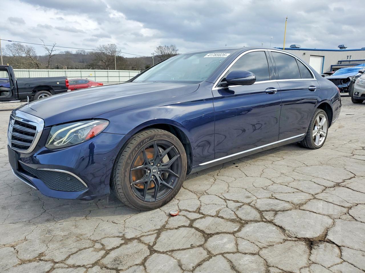 2017 Mercedes-Benz E 300