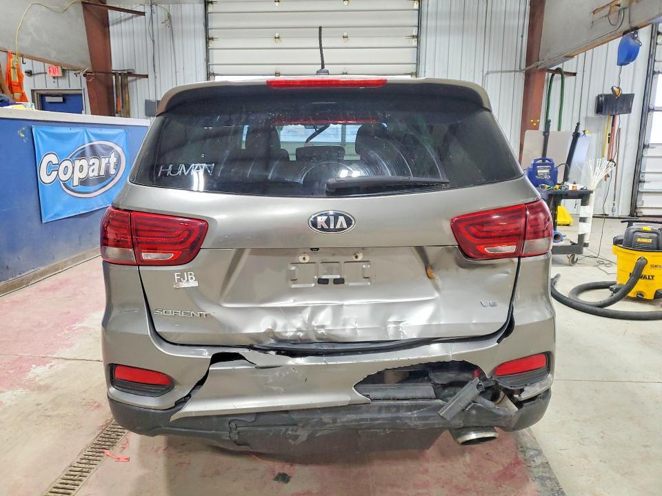 2019 KIA Sorento lx V6