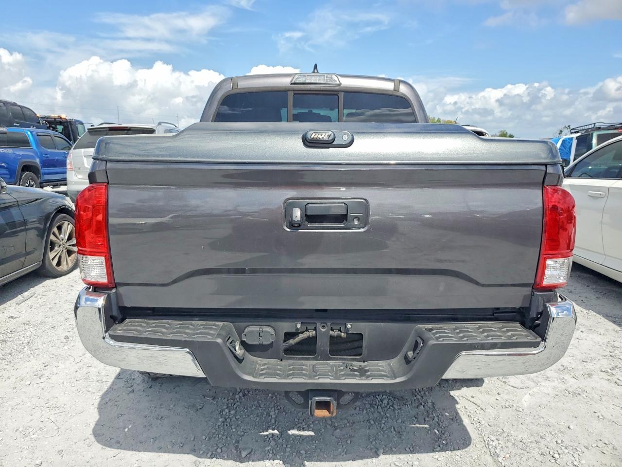2016 Toyota Tacoma SR5 V6