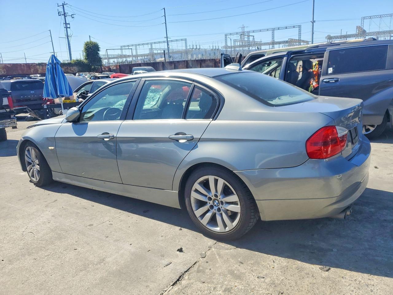2008 BMW 328 i