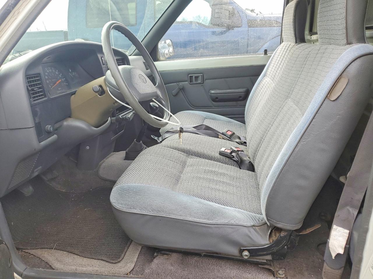 1994 Toyota Pickup Base