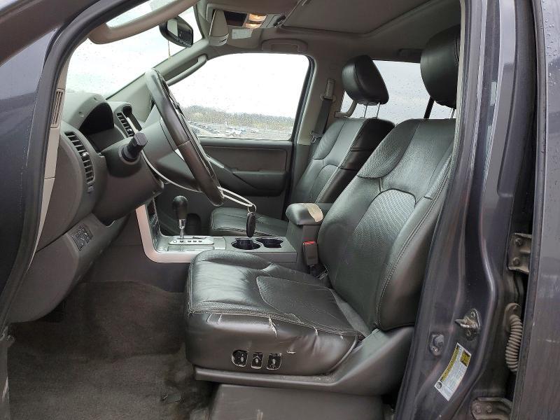 2012 Nissan Pathfinder s