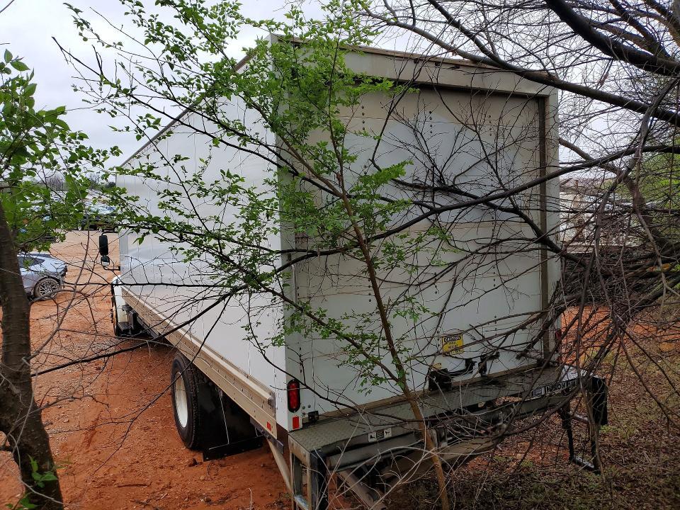 2020 Freigliner 2020 Freightliner Business Class M2 BOX Truck