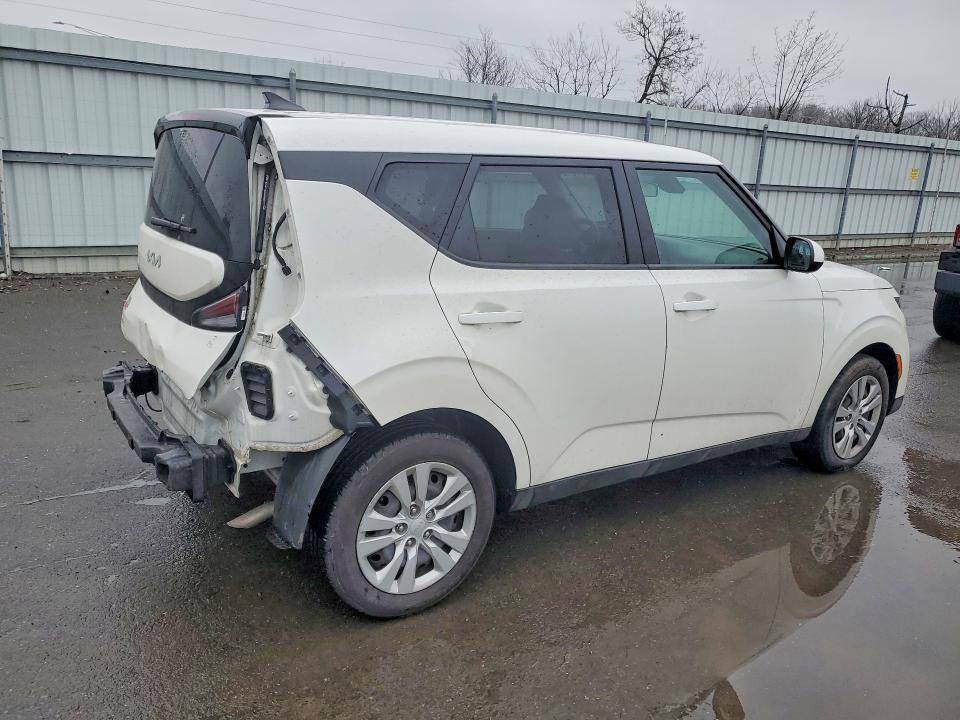 2023 KIA Soul lx