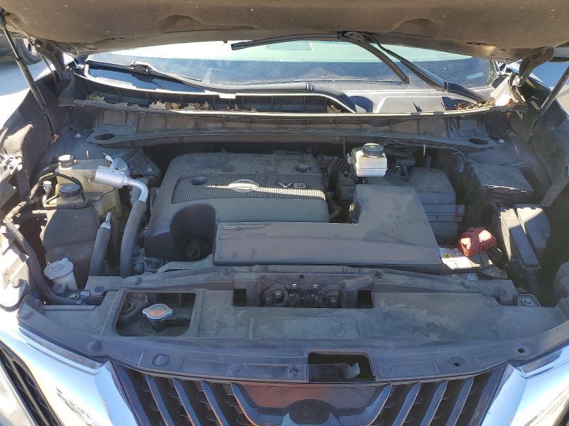 2016 Nissan Murano s