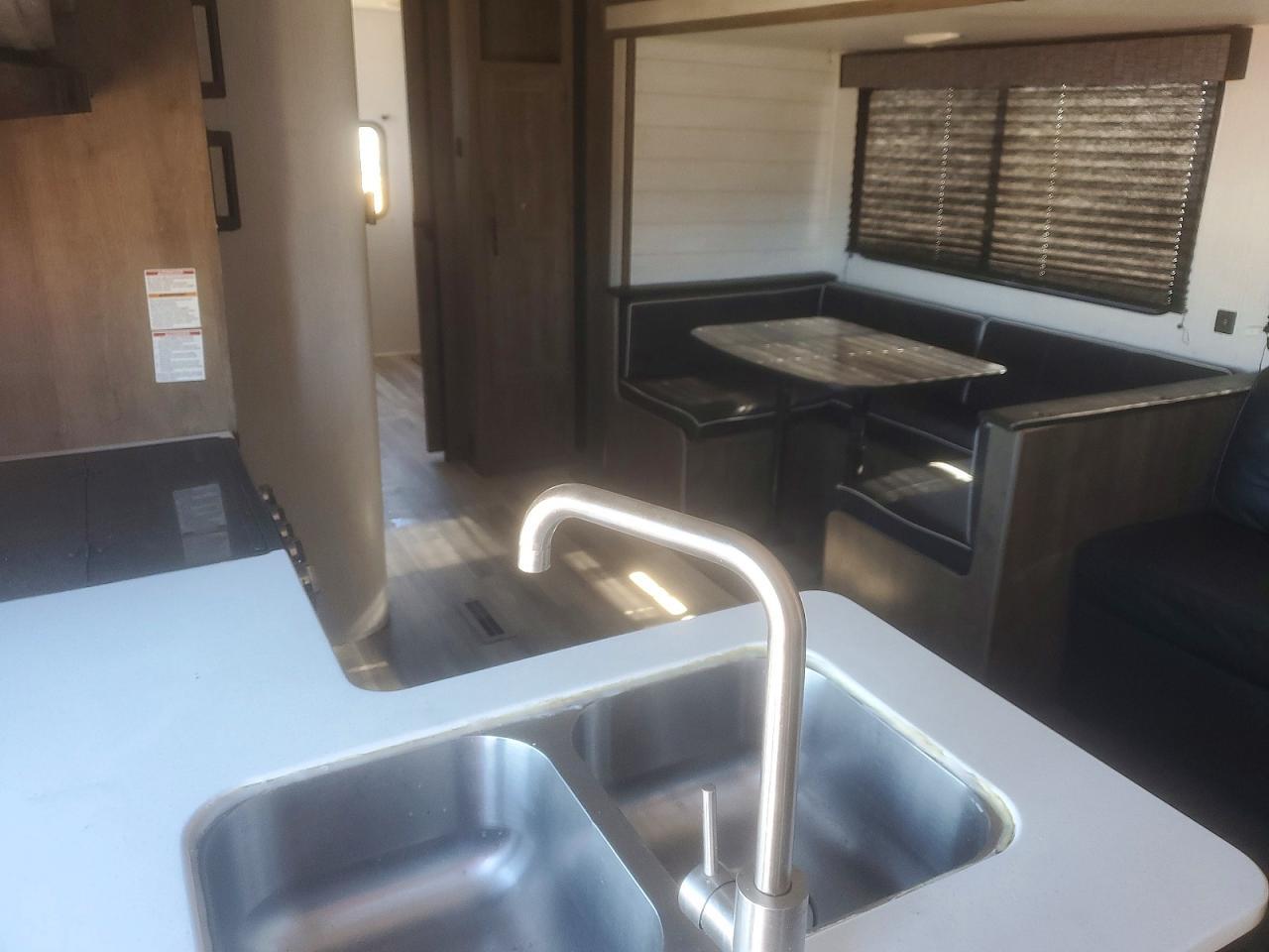 2023 Pioneer 2023 Heartland BH330 Pioneer Camper