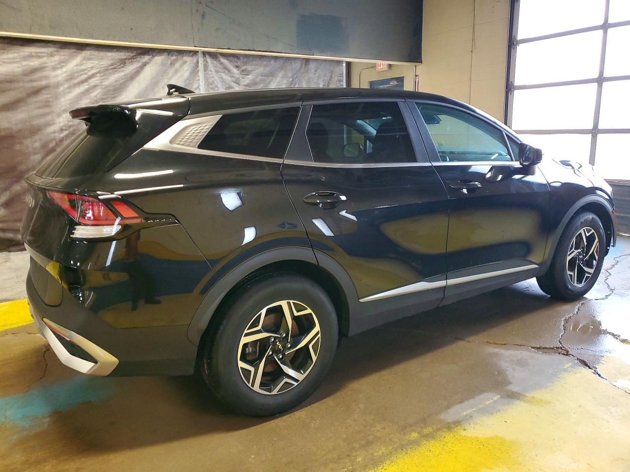 2024 KIA Sportage lx
