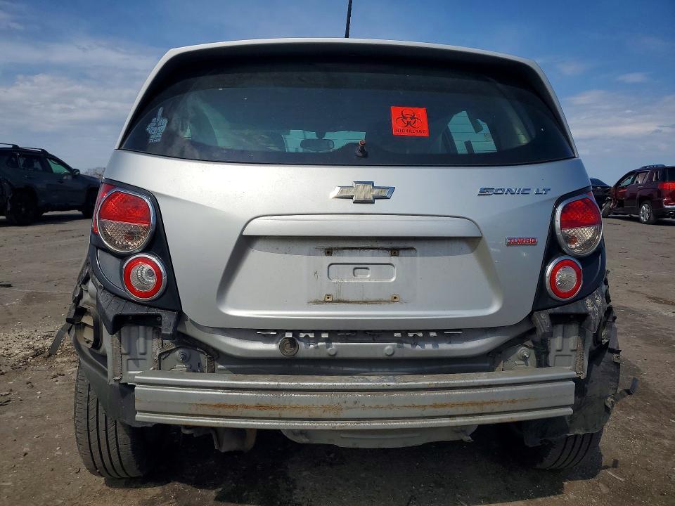 2015 Chevrolet Sonic lt