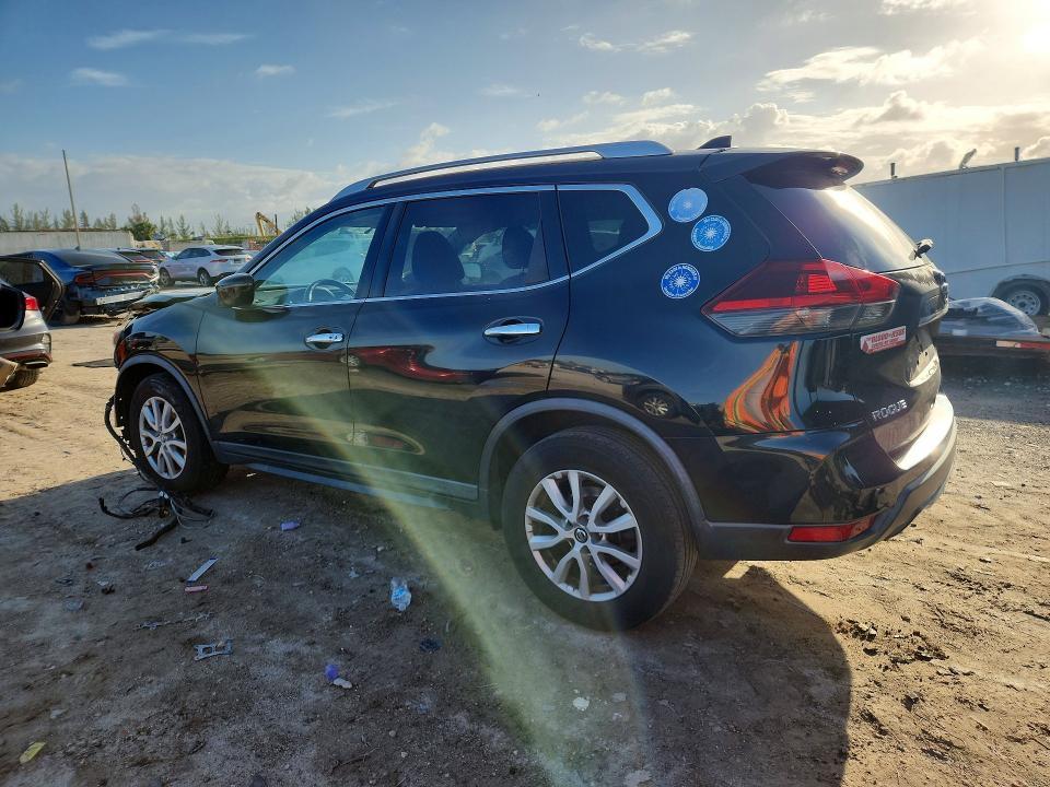 2018 Nissan Rogue sv