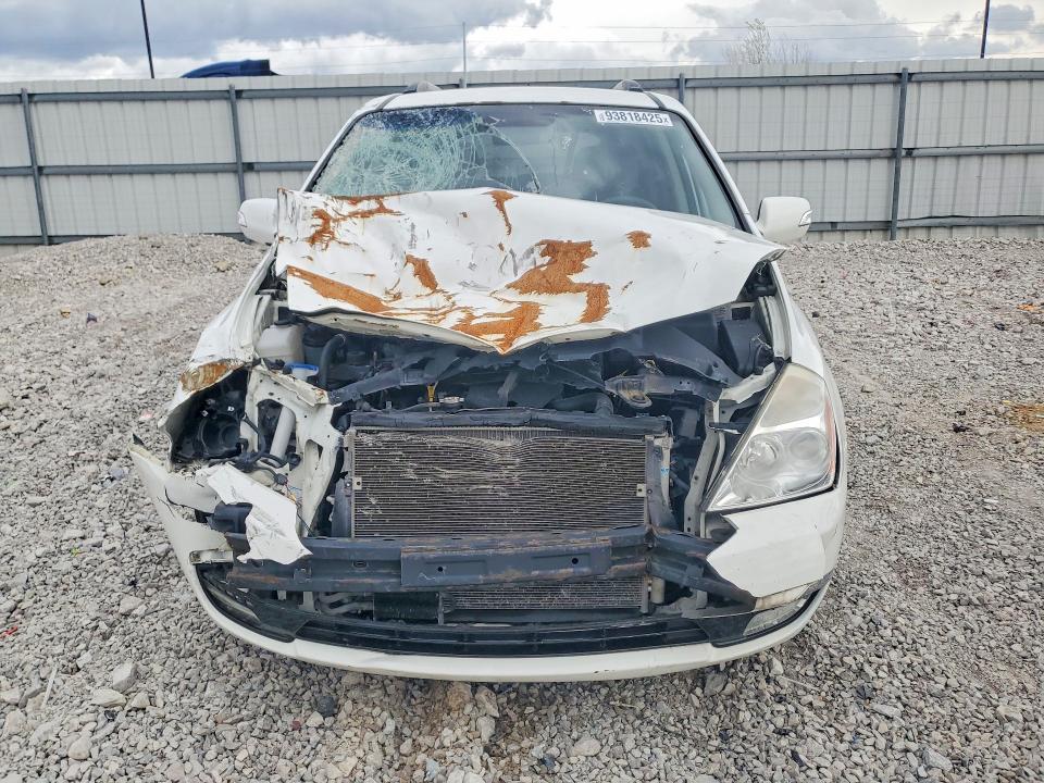 2014 KIA Sedona lx