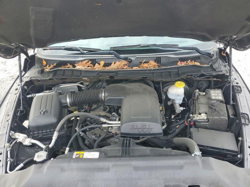 2022 Dodge Ram 1500 Classic slt