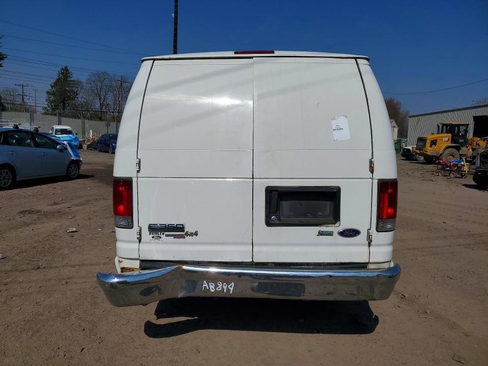 2011 Ford Econoline E350 Super Duty Van