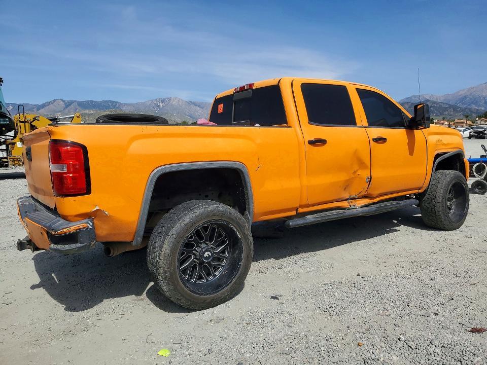 2015 GMC Sierra K2500 Denali