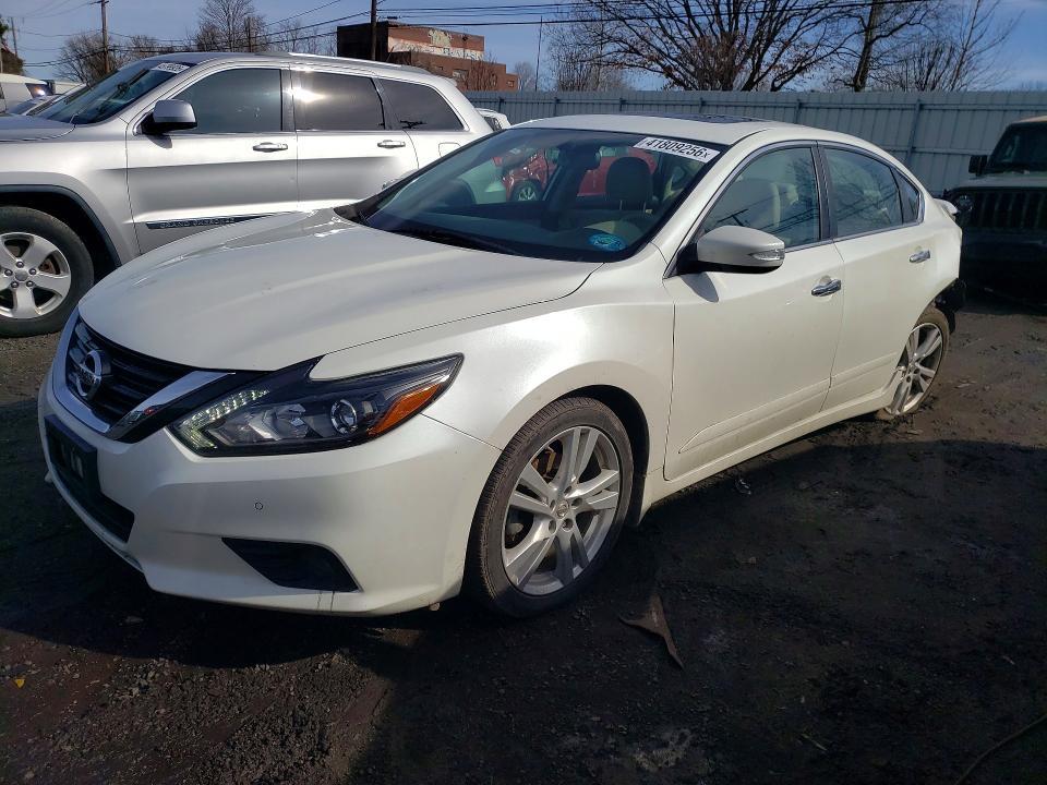 2017 Nissan Altima 3.5 sl