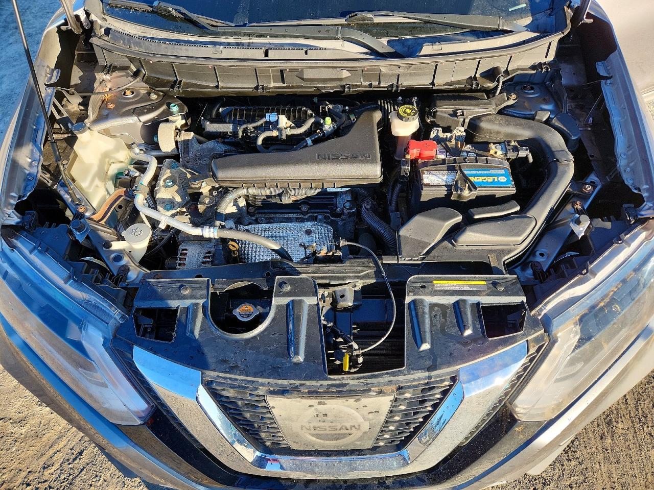 2017 Nissan Rogue sv
