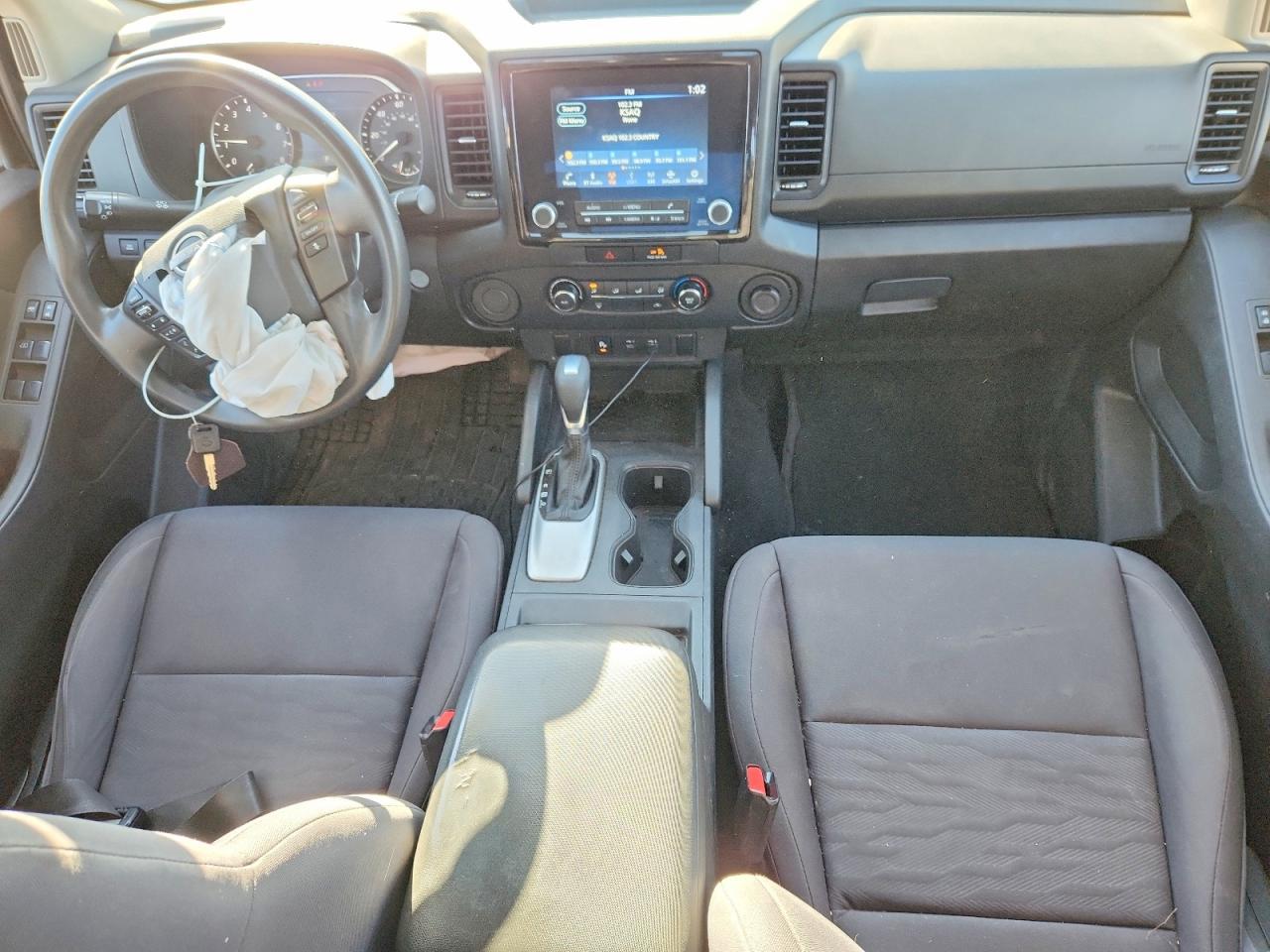 2022 Nissan Frontier S