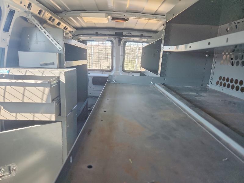 2013 Chev Express G2500