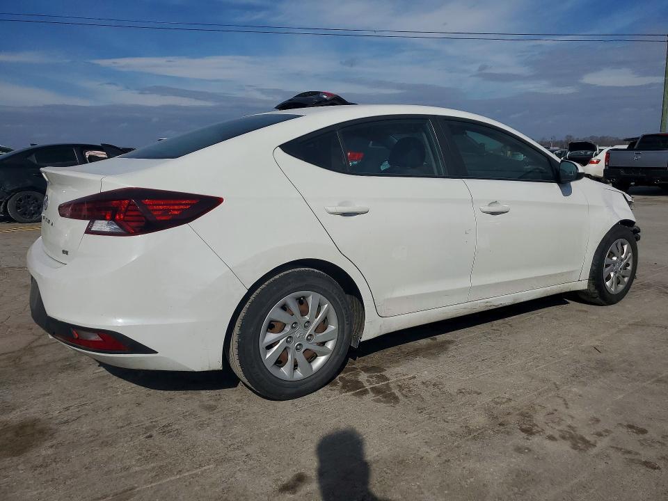 2019 Hyundai Elantra se