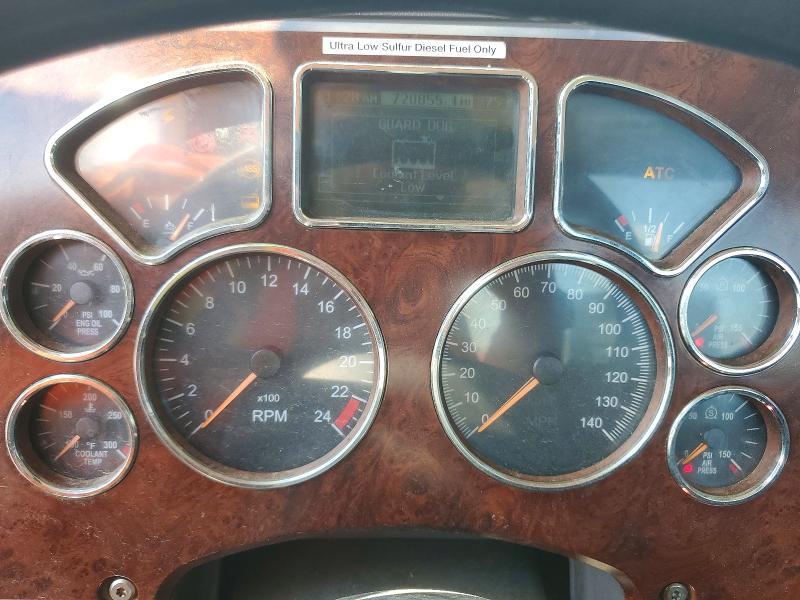 2017 Mack CXU613 Semi Truck