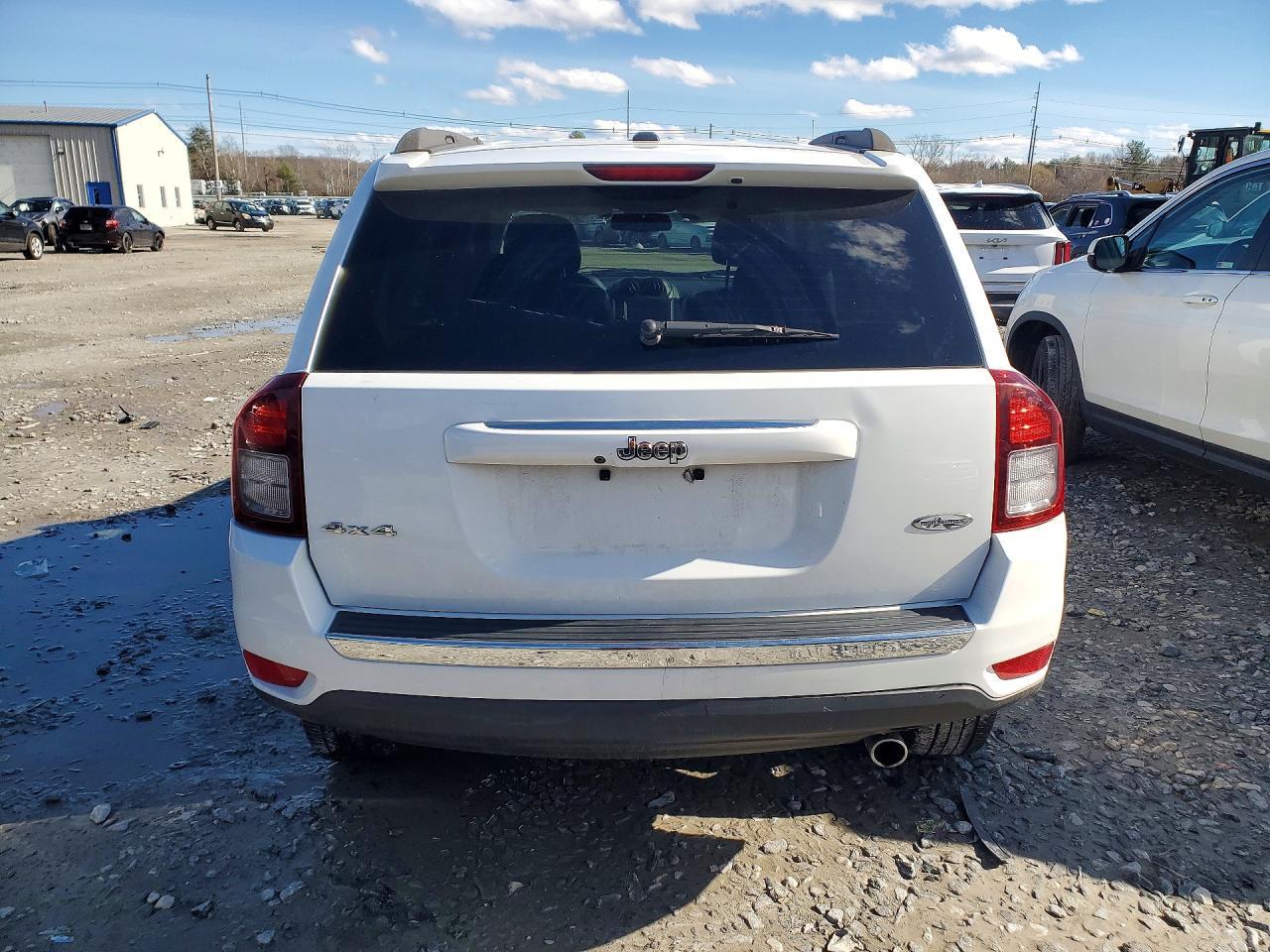 2016 Jeep Compass Latitude