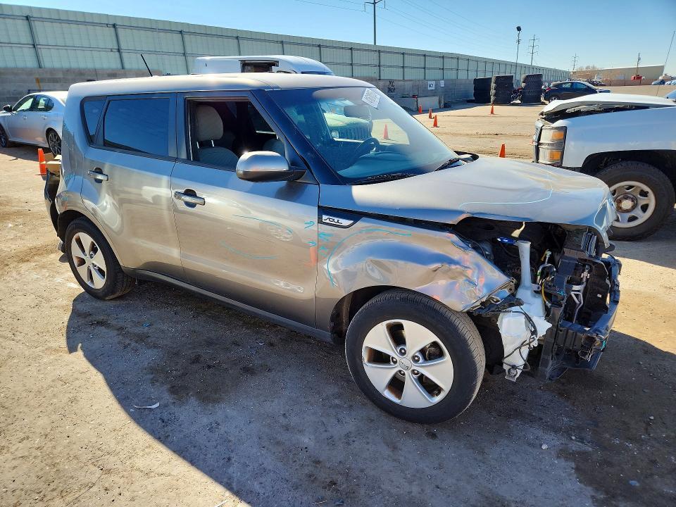 2016 KIA Soul Base