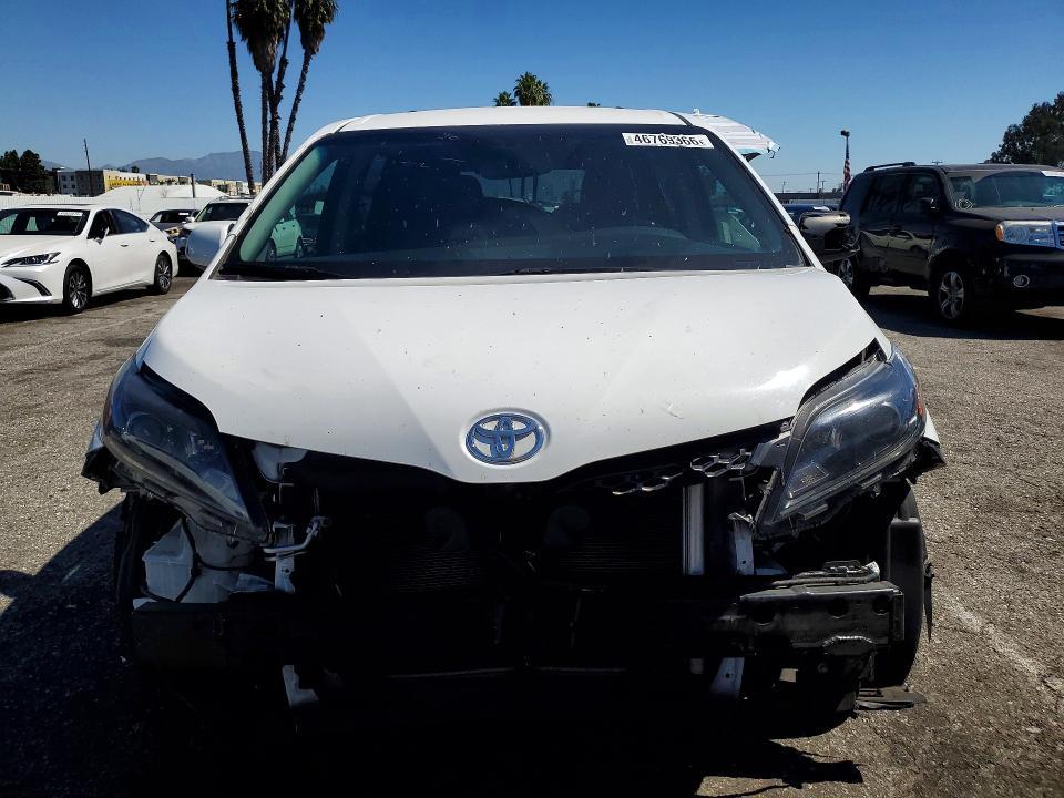 2015 Toyota Sienna se Premium 8-passenger