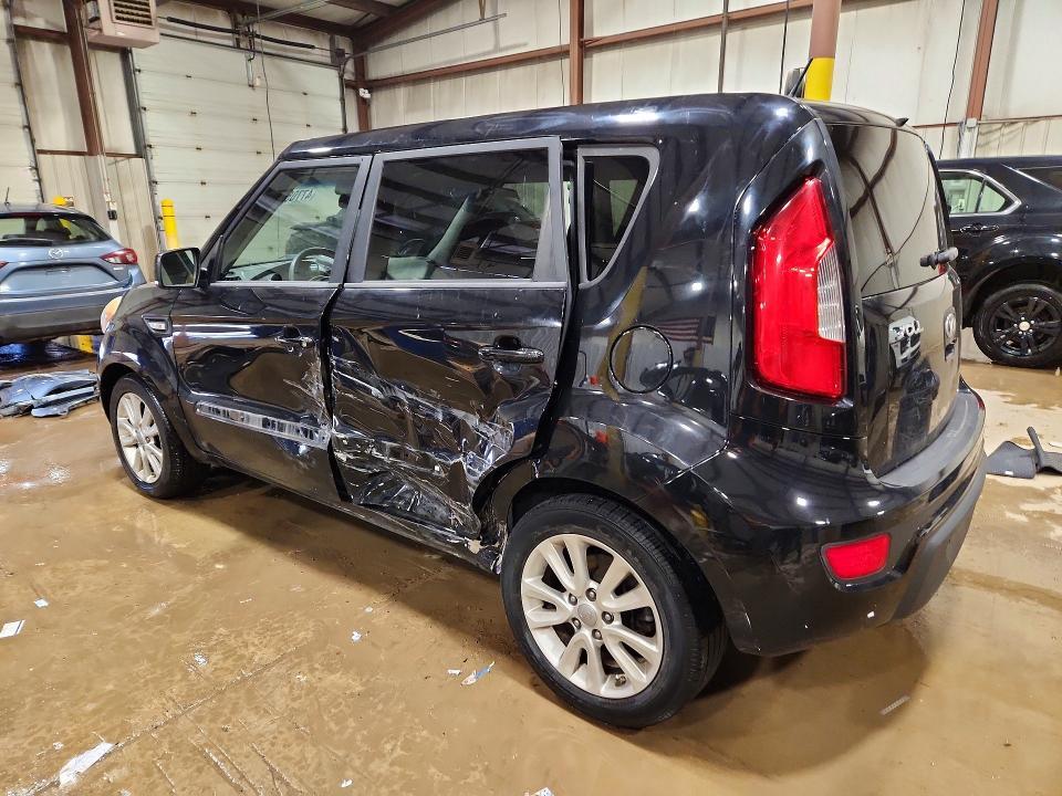 2013 KIA Soul Base