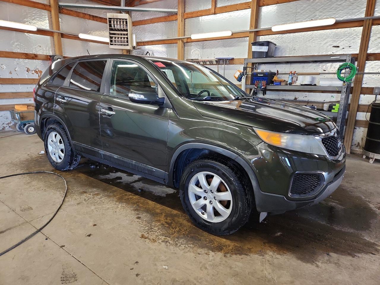 2012 KIA Sorento lx