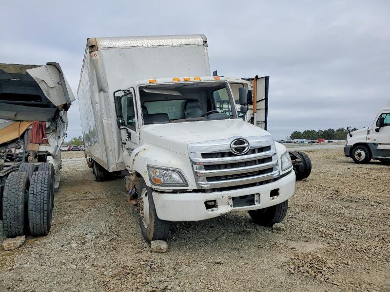 2020 Hino 258/268 BOX Truck